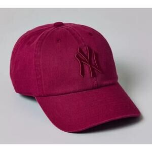 Mitchell & Ness MLB NY Yankees Tonal Logo Dad Hat, MAROON